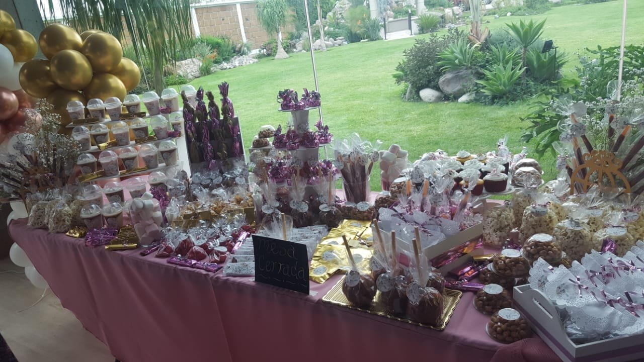 Mesa de presentación para evento
